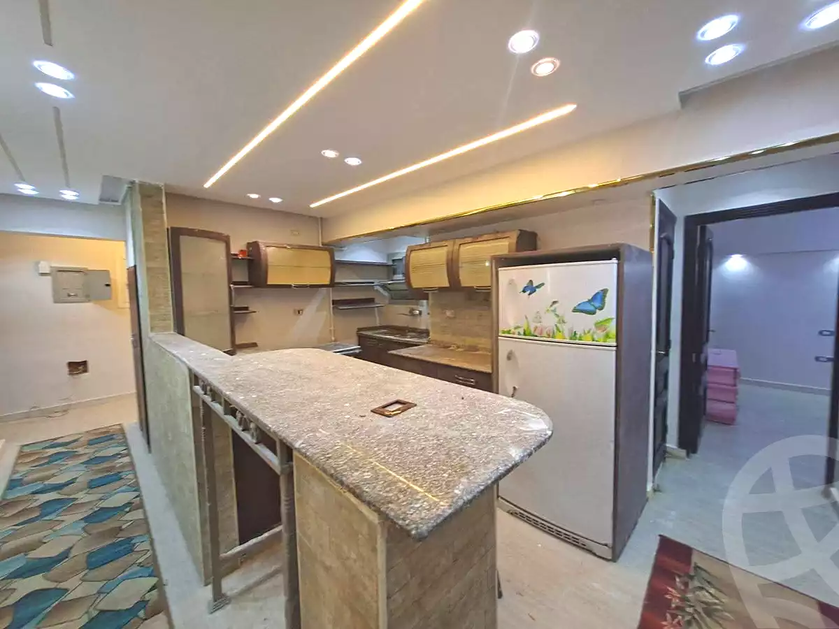 https://aqarmap.com.eg/en/listing/6950404-for-sale-cairo-helwan-helwan-el-sharkeya-mostafa-safwat-st