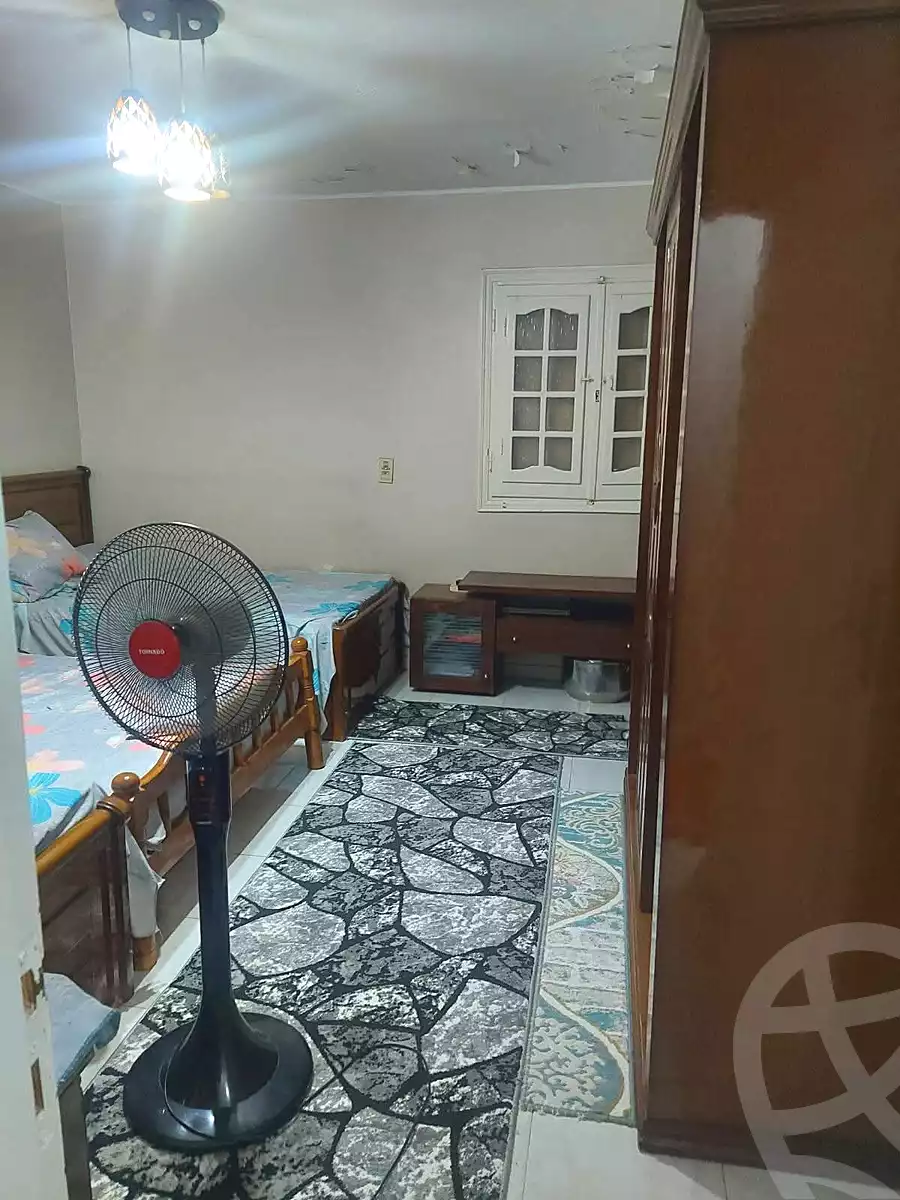 https://aqarmap.com.eg/ar/listing/6950422-for-sale-cairo-helwan-ahmed-enci-st