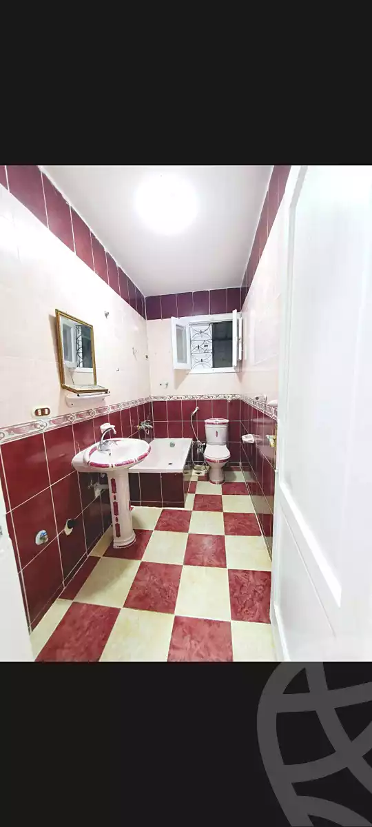https://aqarmap.com.eg/en/listing/6950461-for-sale-alexandria-al-agamy-shataa-el-nakheel