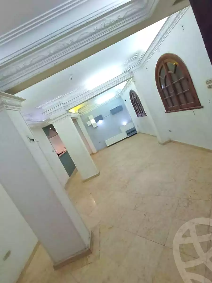 https://aqarmap.com.eg/ar/listing/6950486-for-sale-cairo-helwan-helwan-el-sharkeya-thabit-basha-st