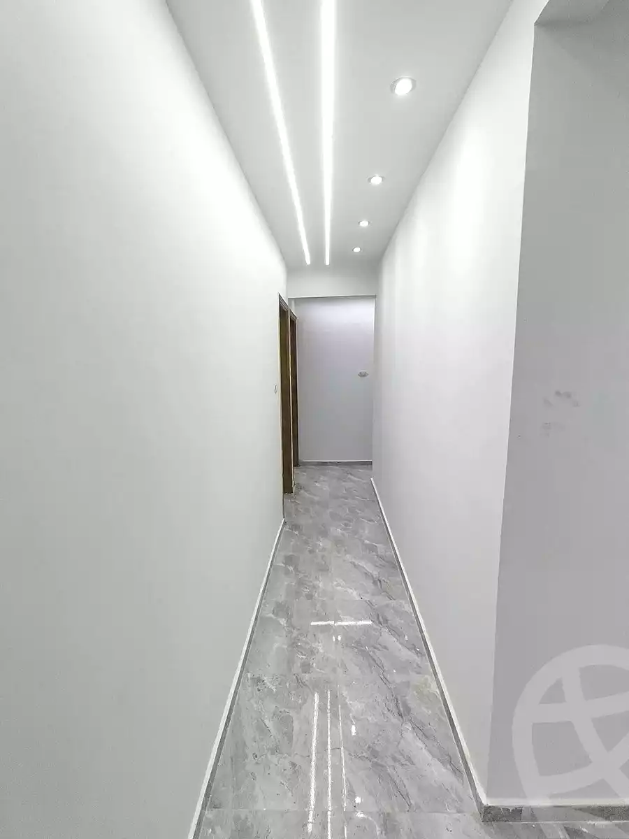 https://aqarmap.com.eg/en/listing/6950480-for-sale-alexandria-lsywf-el-falki