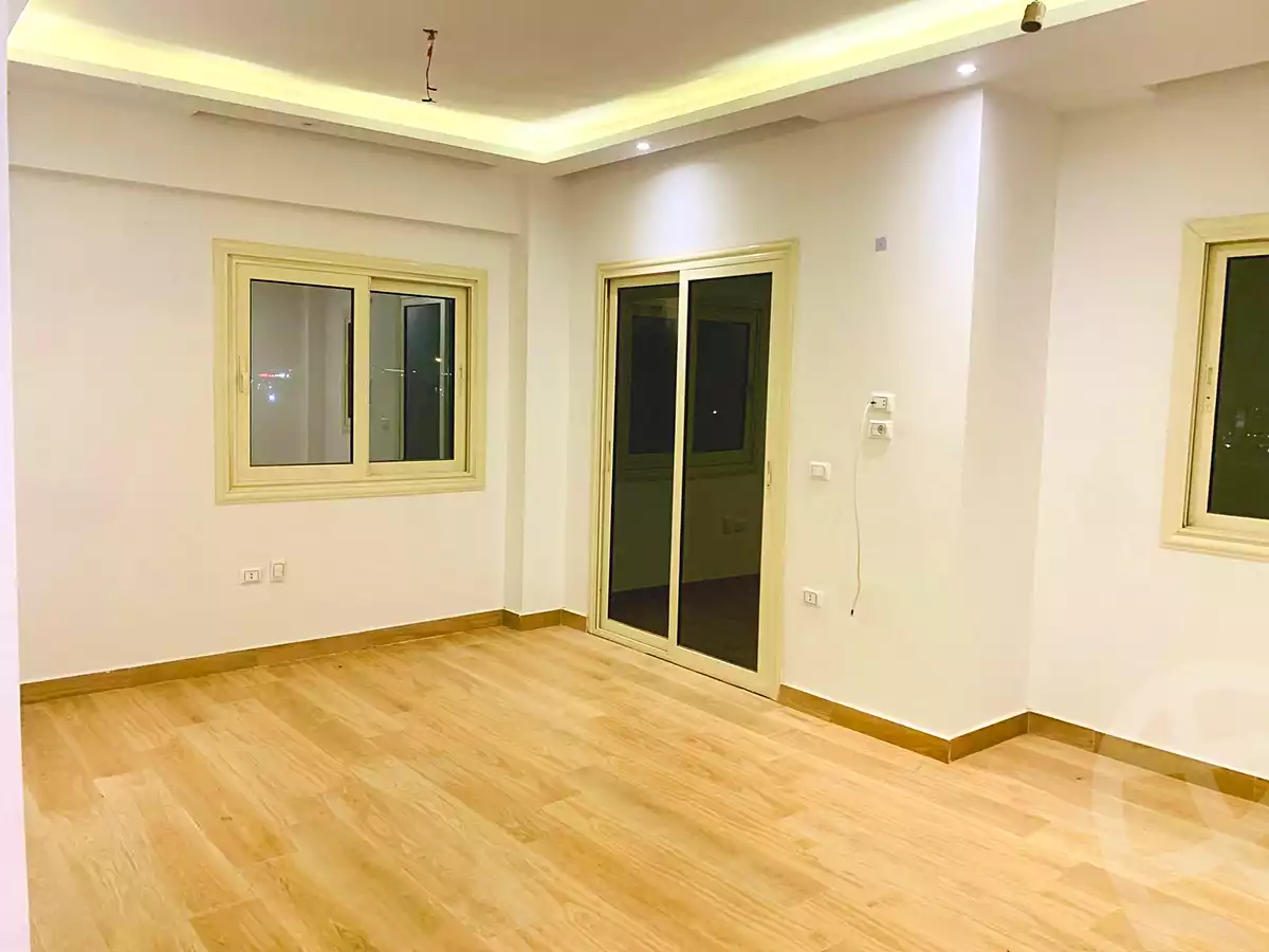 https://aqarmap.com.eg/ar/listing/6951016-for-rent-cairo-new-cairo-el-lotus-lotus-north-lmntq-lwl-llwts-lshmly