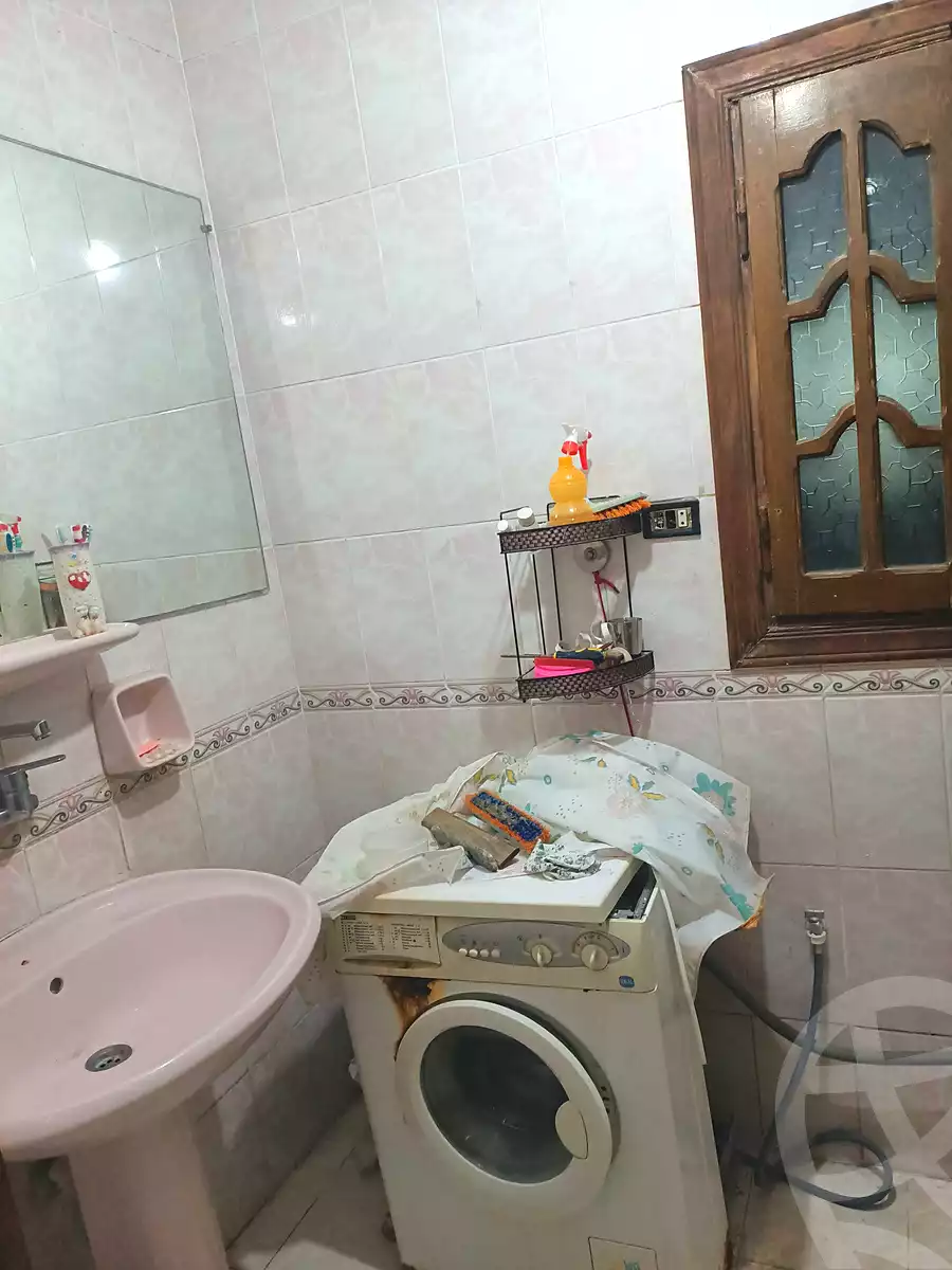 https://aqarmap.com.eg/en/listing/6950233-for-rent-alexandria-ganaklis-shr-mrtdy-bsh