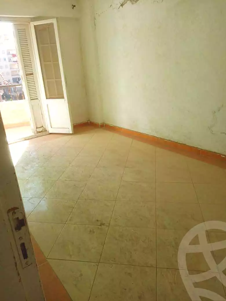 https://aqarmap.com.eg/ar/listing/6950646-for-rent-alexandria-al-agamy-el-hanouvel-el-kholafaa-el-rashdeen-st
