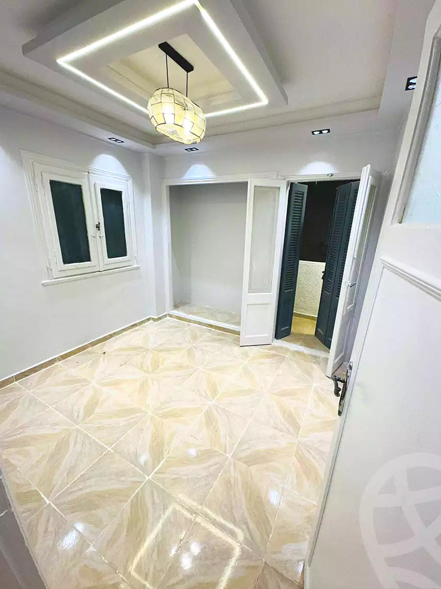 https://aqarmap.com.eg/ar/listing/6950699-for-sale-alexandria-al-agamy-shataa-el-nakheel