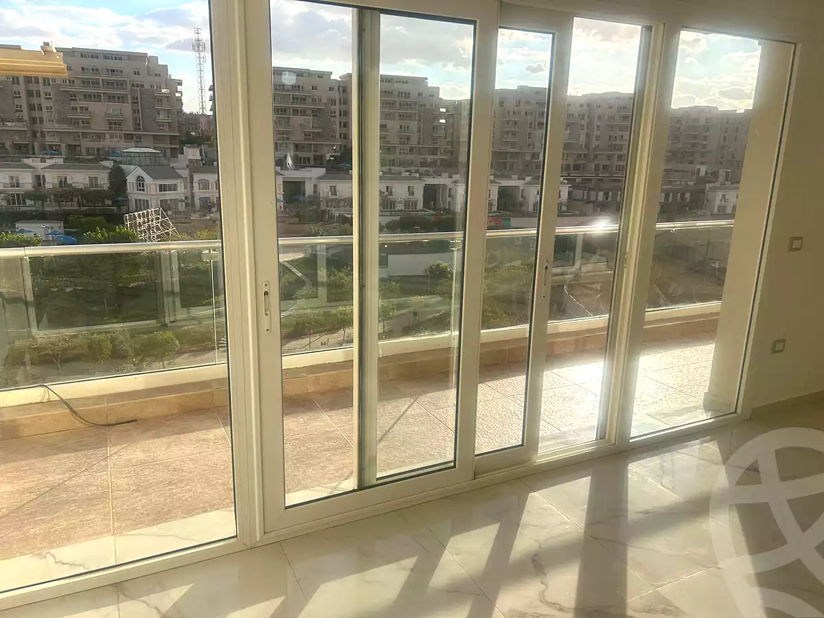 https://aqarmap.com.eg/en/listing/6951612-for-sale-cairo-new-cairo-compounds-mwntn-fyw-y-syty-club-park-mountain-view-icity