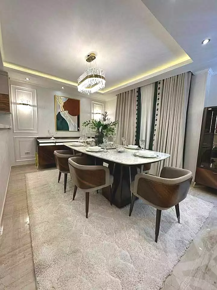https://aqarmap.com.eg/ar/listing/6951882-for-sale-cairo-new-cairo-6th-settlement-compounds-jiwar-residence-compound-concrete