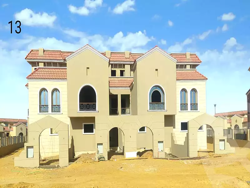 https://aqarmap.com.eg/ar/listing/6951880-for-sale-cairo-el-shorouk-compounds-yfy-ryzydns