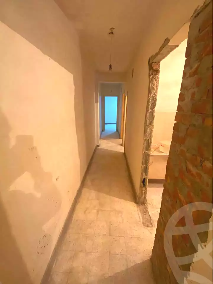 https://aqarmap.com.eg/ar/listing/6952010-for-sale-alexandria-ganaklis