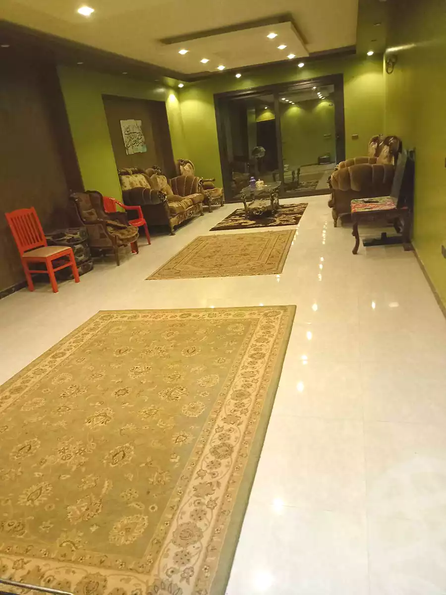 https://aqarmap.com.eg/en/listing/6949717-for-sale-cairo-helwan-hadayek-helwan-nile-corniche-st