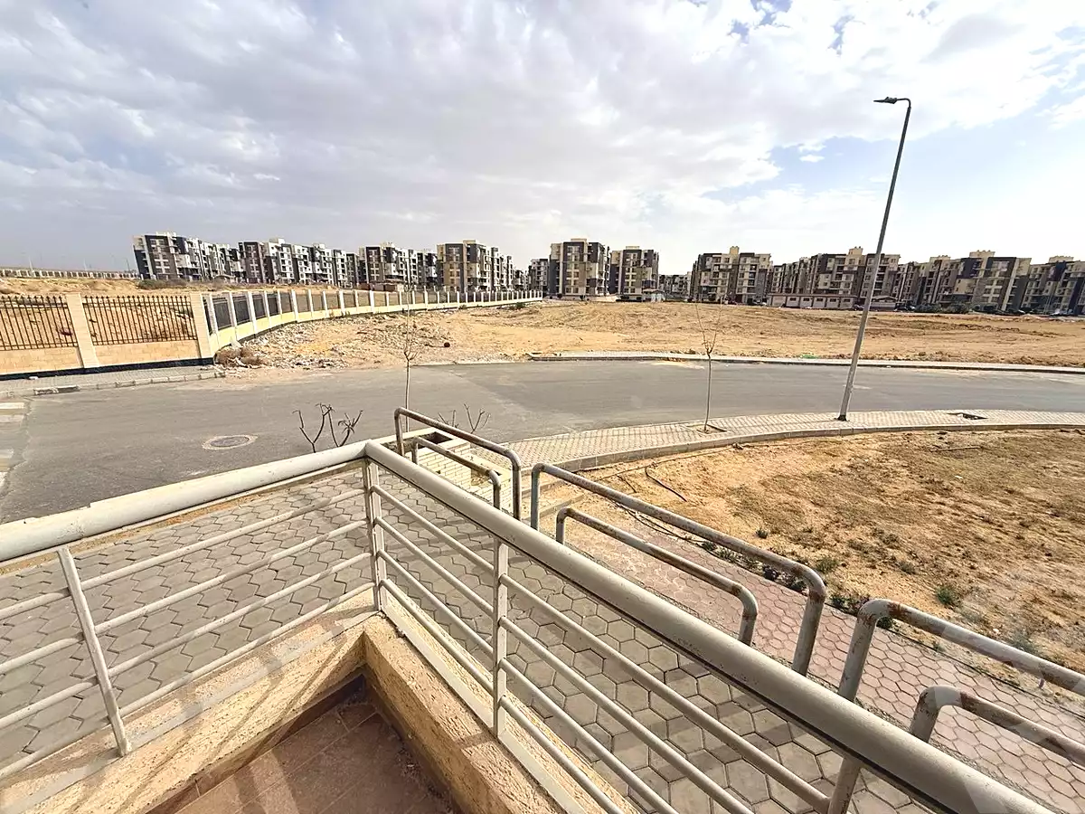 https://aqarmap.com.eg/ar/listing/6934371-for-sale-cairo-new-cairo-compounds-janna-compound