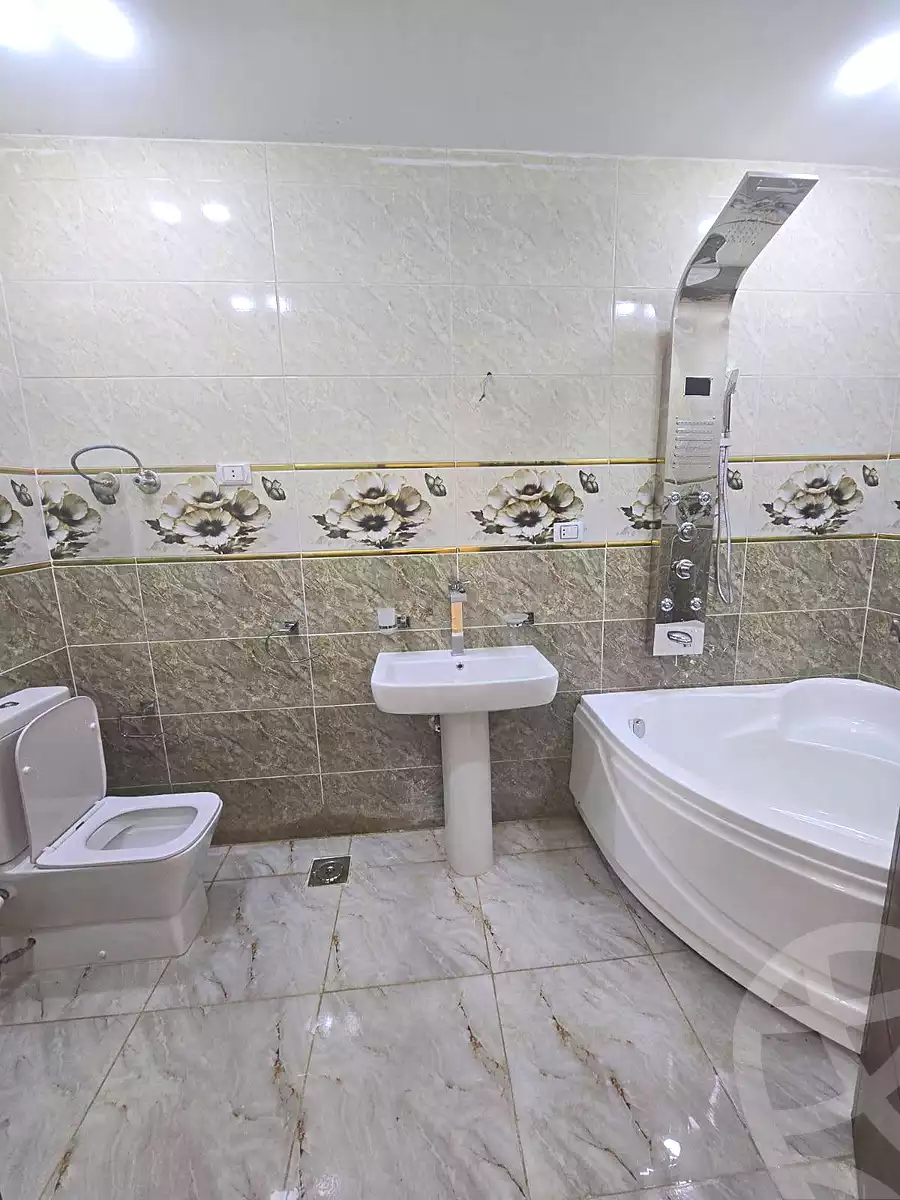 https://aqarmap.com.eg/ar/listing/6952178-for-sale-alexandria-el-asafra-l-sfr-bhry-el-geish-rd