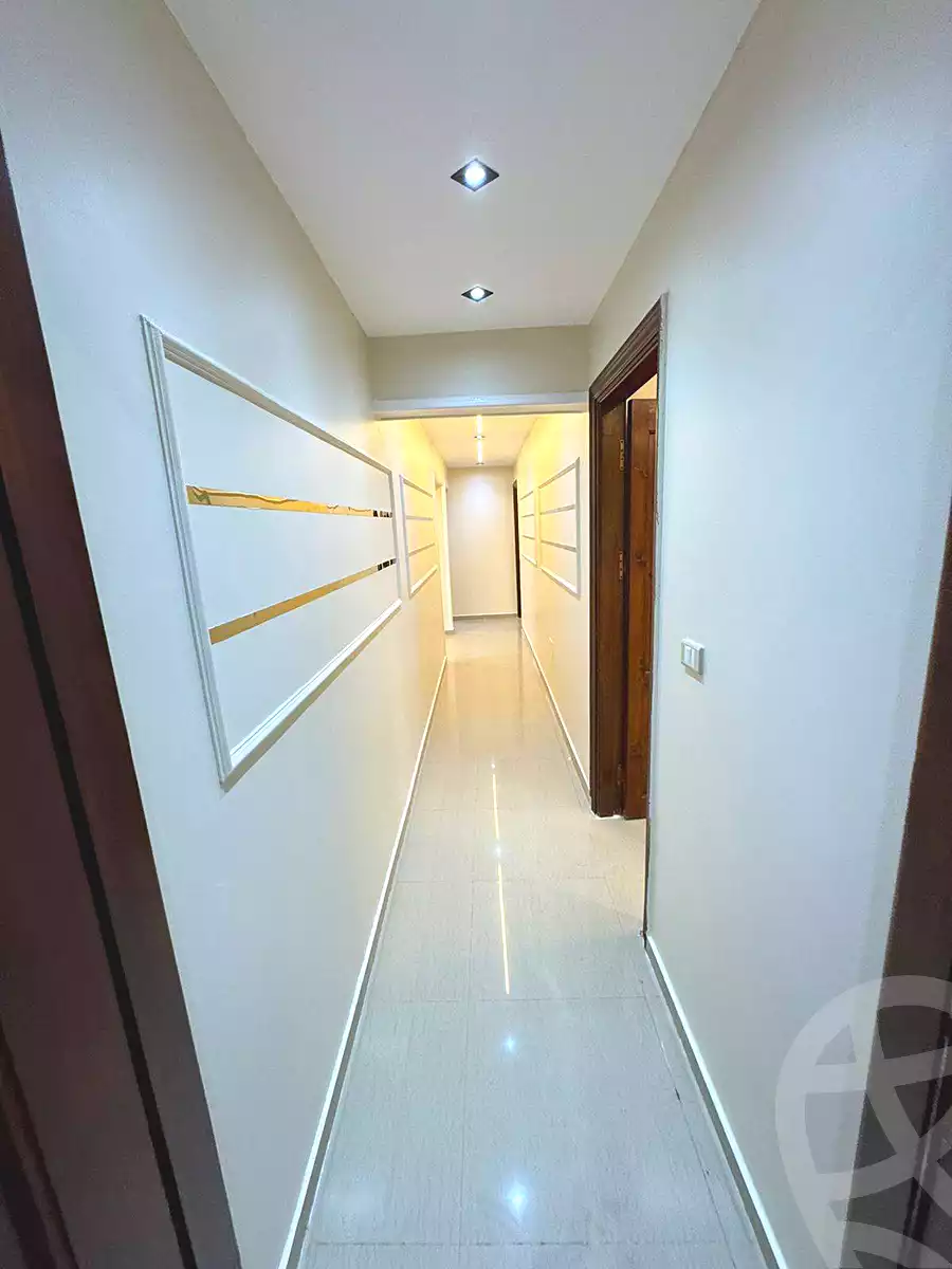 https://aqarmap.com.eg/ar/listing/6952226-for-sale-alexandria-sydy-bshr-sydy-bshr-bhry-shr-mhmwd-l-yswy