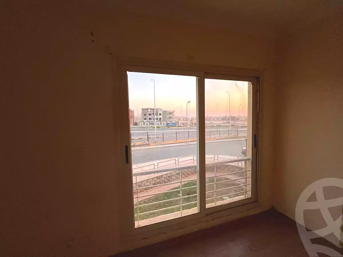 https://aqarmap.com.eg/ar/listing/6952251-for-sale-cairo-new-cairo-compounds-dar-misr-el-koronfel
