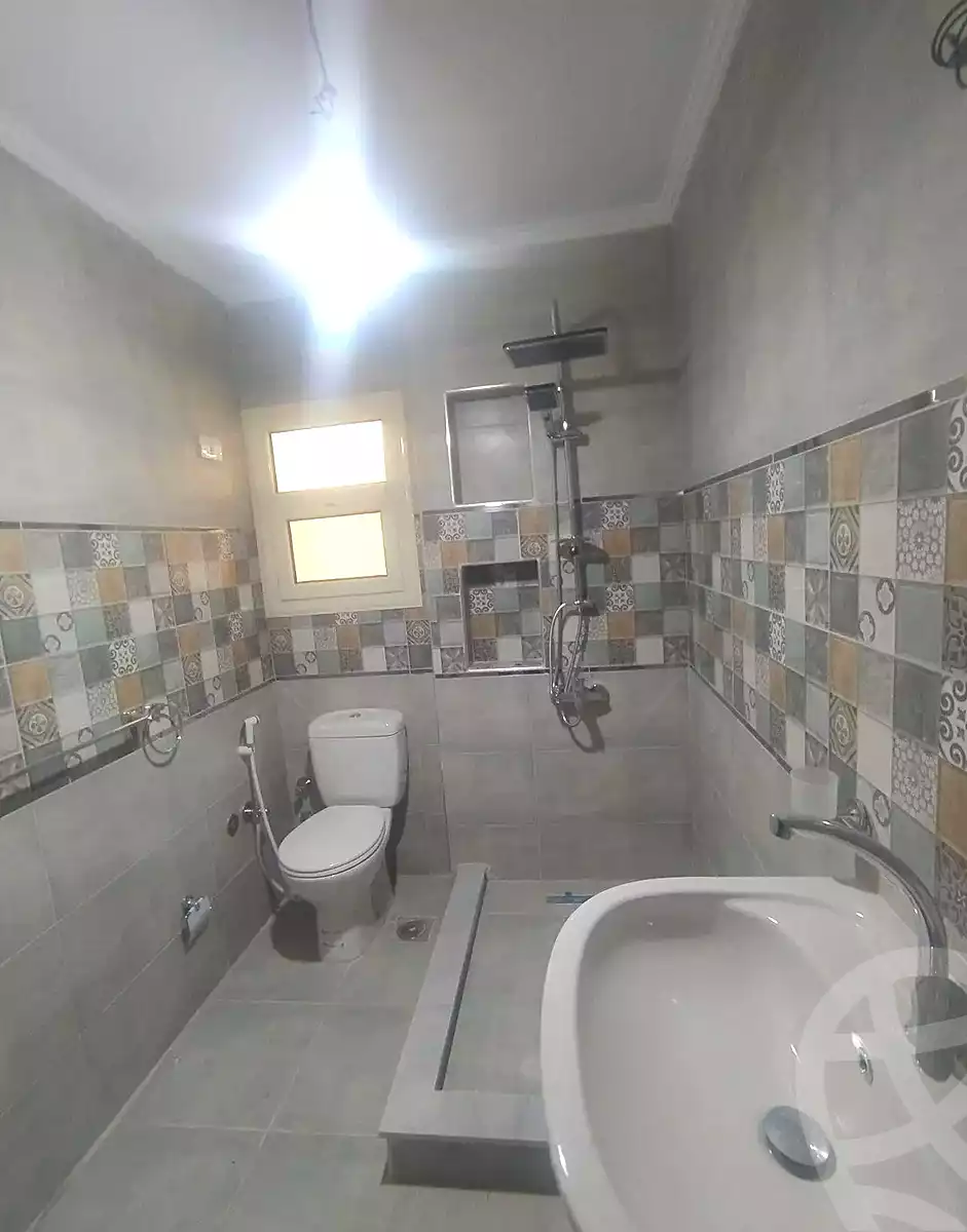 https://aqarmap.com.eg/ar/listing/6952274-for-rent-alexandria-lsywf-gamila-city-compound