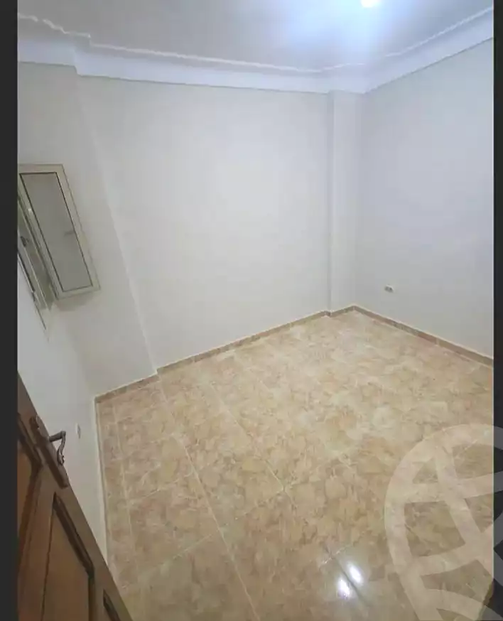 https://aqarmap.com.eg/ar/listing/6952344-for-sale-alexandria-al-agamy-el-hanouvel-el-warsha-st