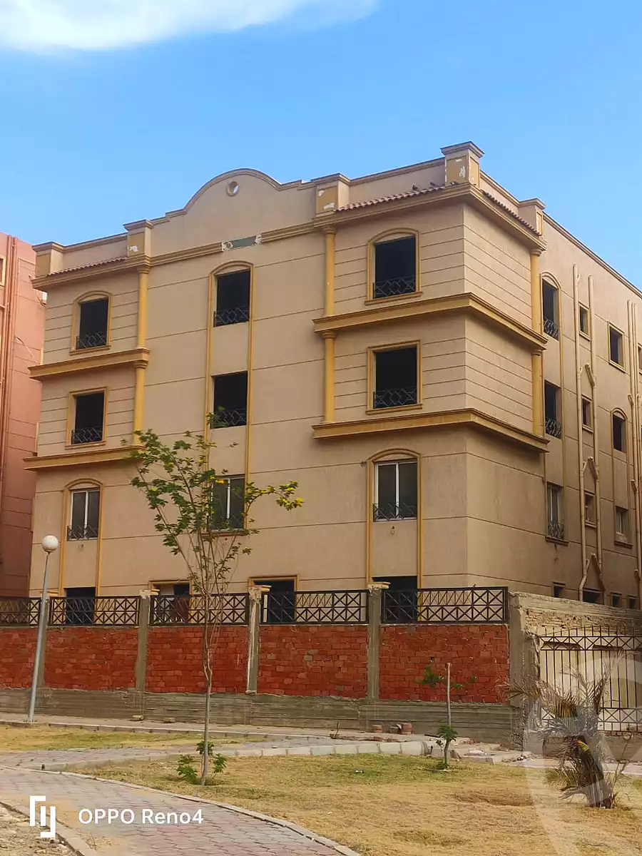 https://aqarmap.com.eg/ar/listing/6953352-for-sale-cairo-new-cairo-gharb-arabila-doctor-hani-maher-st
