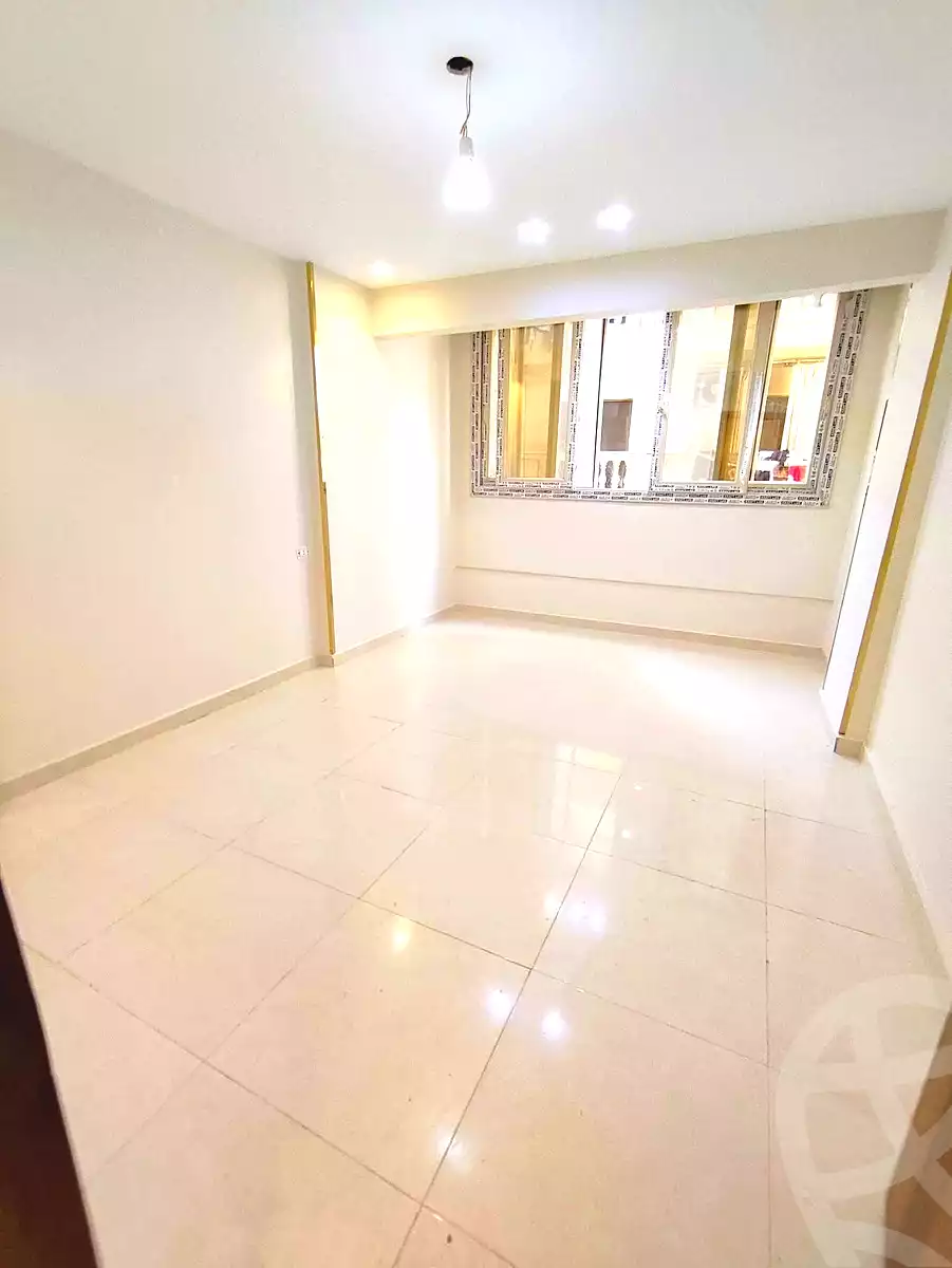 https://aqarmap.com.eg/ar/listing/6953681-for-sale-alexandria-el-mandara-alex-el-mandara-bahri