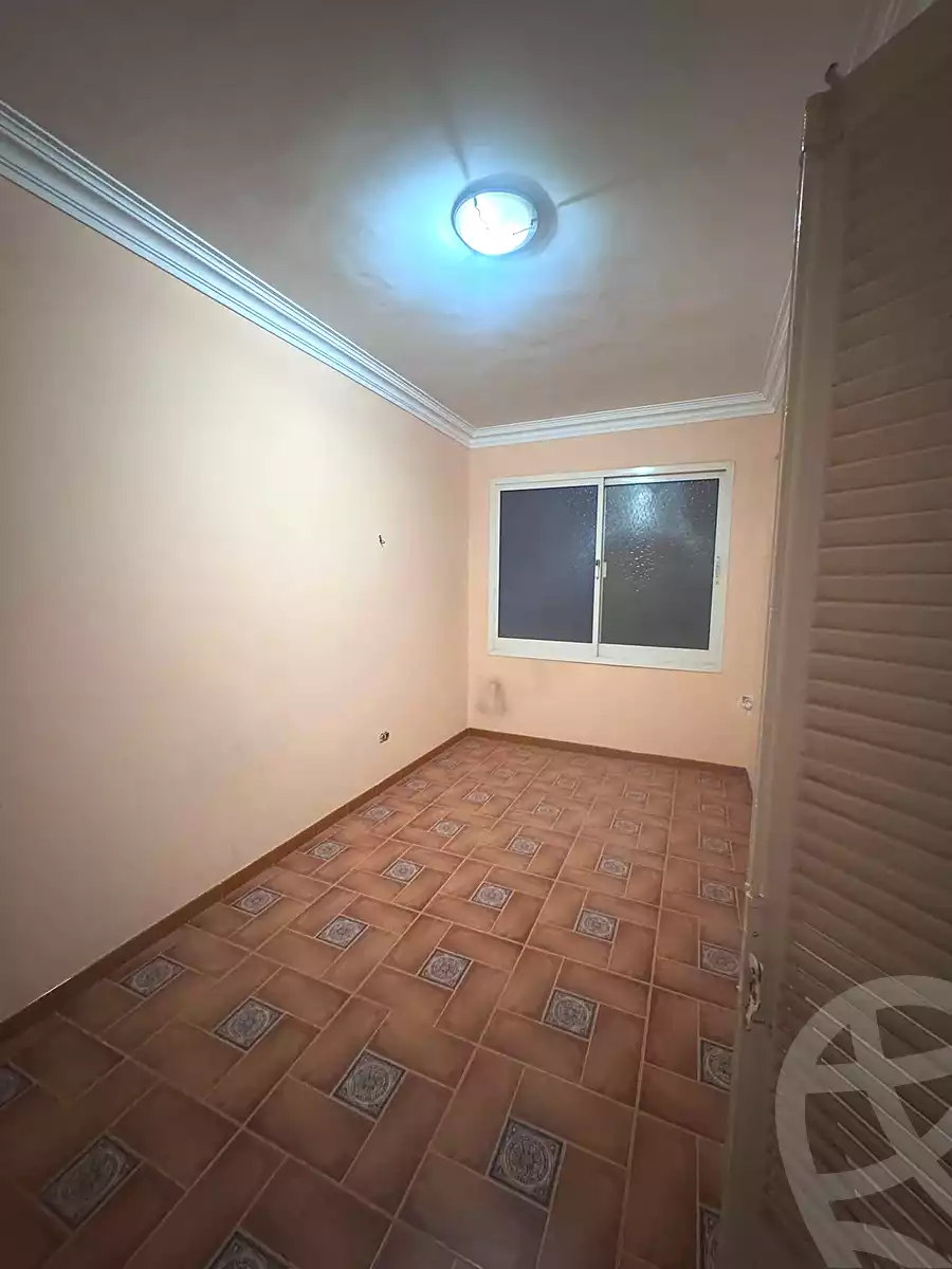 https://aqarmap.com.eg/ar/listing/6953986-for-sale-cairo-helwan-mahmoud-khater-st