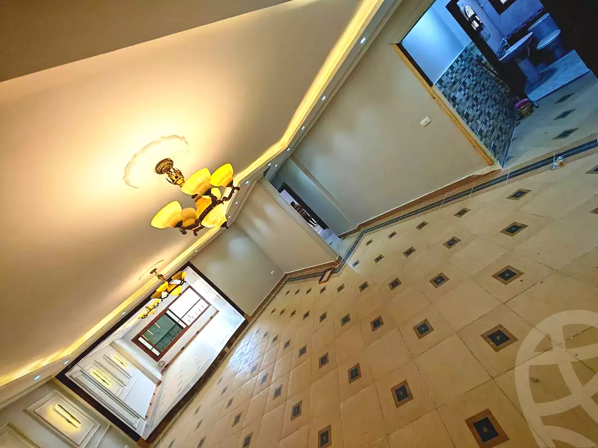 https://aqarmap.com.eg/en/listing/6954172-for-sale-cairo-helwan-ahmed-enci-st