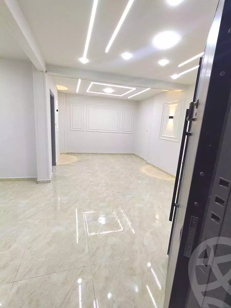 https://aqarmap.com.eg/ar/listing/6954216-for-sale-alexandria-el-asafra-l-sfr-bhry
