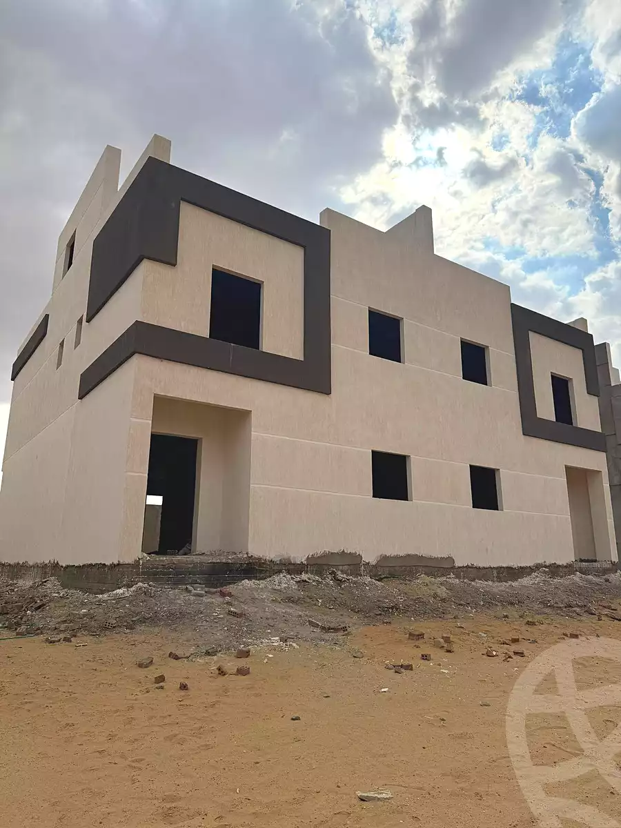 https://aqarmap.com.eg/en/listing/6954803-for-sale-cairo-el-sheikh-zayed-city-green-revolution