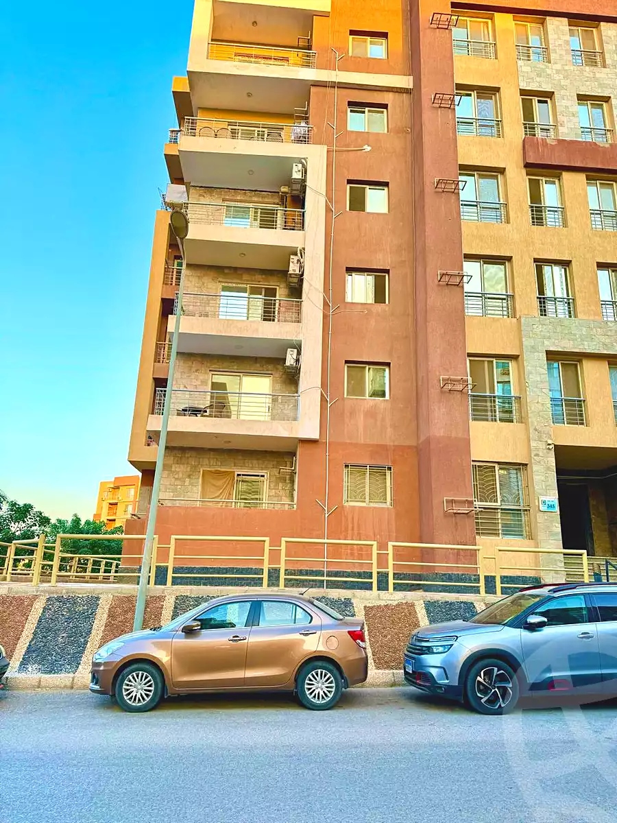 https://aqarmap.com.eg/ar/listing/6954980-for-sale-cairo-new-cairo-compounds-dar-misr-el-koronfel