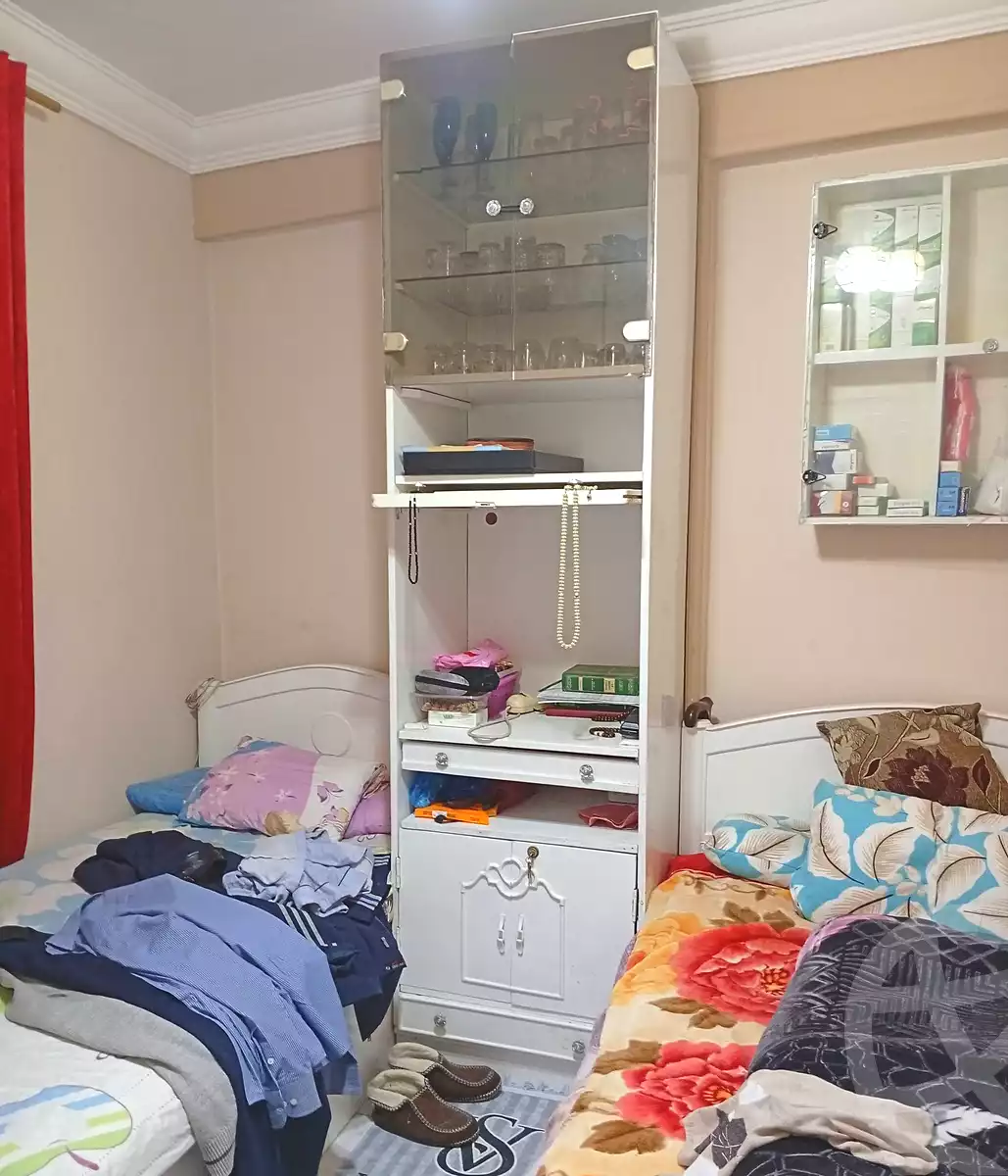 https://aqarmap.com.eg/ar/listing/6954971-for-sale-alexandria-sydy-bshr-sydy-bshr-bhry-shr-mhmd-njyb