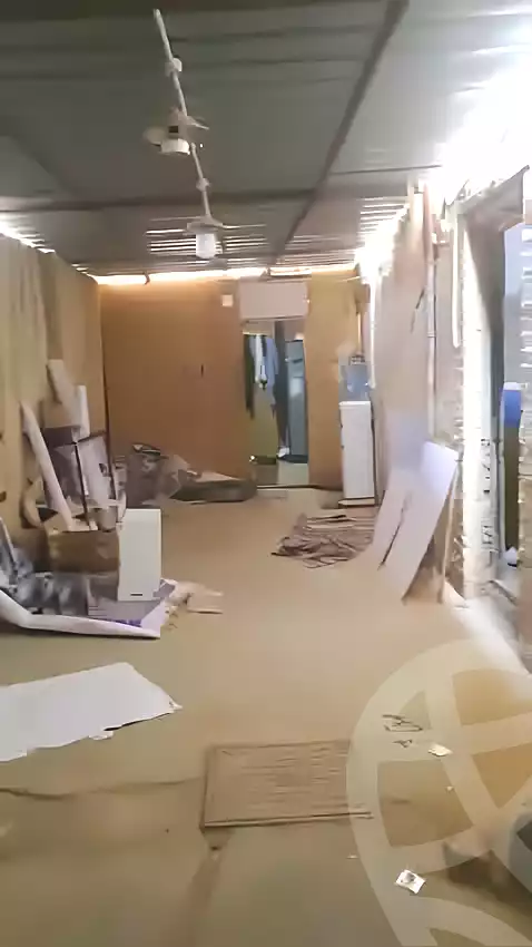 https://aqarmap.com.eg/en/listing/6955256-for-sale-cairo-el-sheikh-zayed-city-alex-cairo-desert-road-smart-village-v5-business-hub-svreico