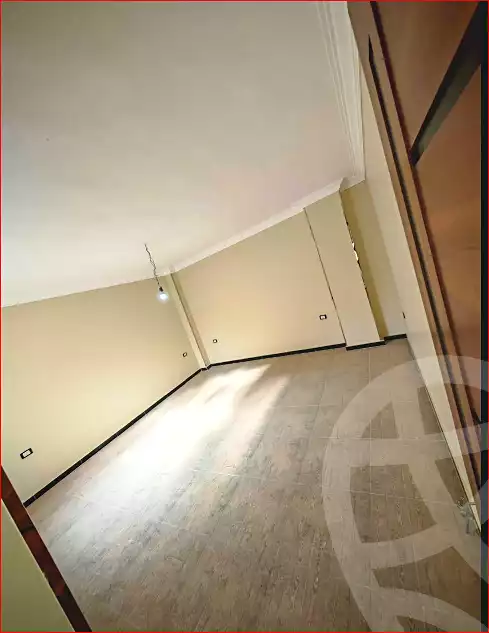 https://aqarmap.com.eg/ar/listing/6955215-for-sale-cairo-helwan-mnshy-yn-hlwn-rael-st