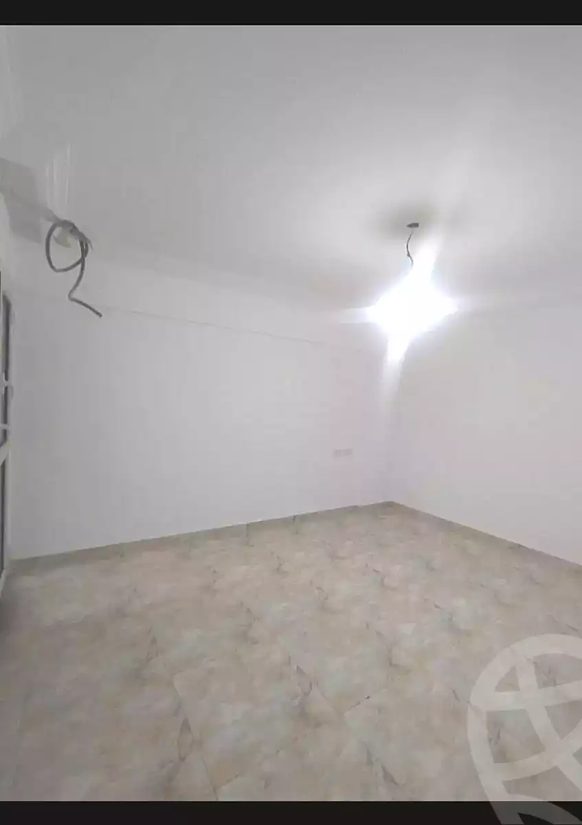 https://aqarmap.com.eg/ar/listing/6955444-for-rent-alexandria-lsywf-gamila-city-compound