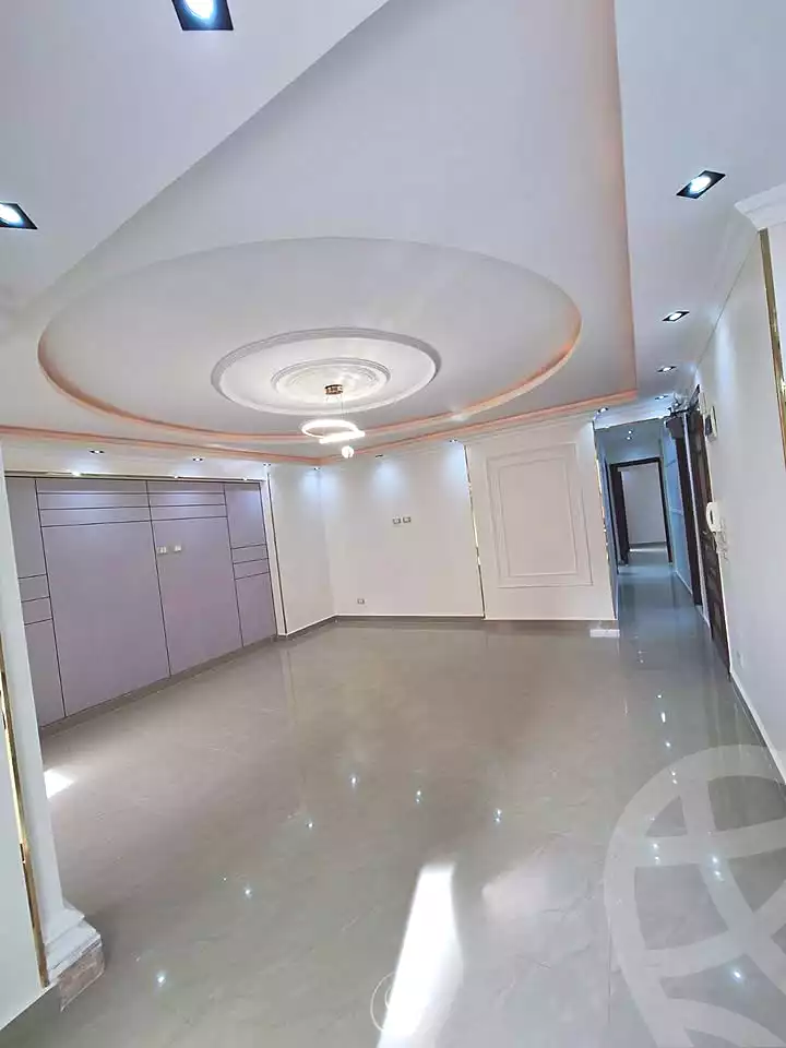 https://aqarmap.com.eg/en/listing/6955667-for-sale-alexandria-sydy-bshr-sydy-bshr-bhry-street-15