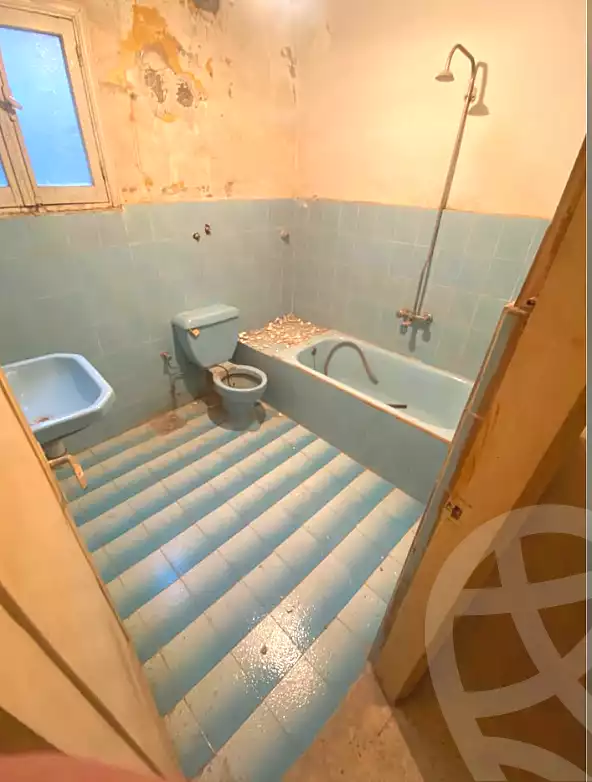 https://aqarmap.com.eg/en/listing/6956282-for-sale-alexandria-ganaklis