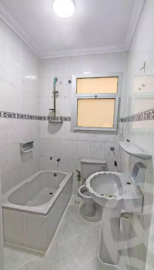 https://aqarmap.com.eg/en/listing/6956300-for-sale-alexandria-al-agamy-shataa-el-nakheel