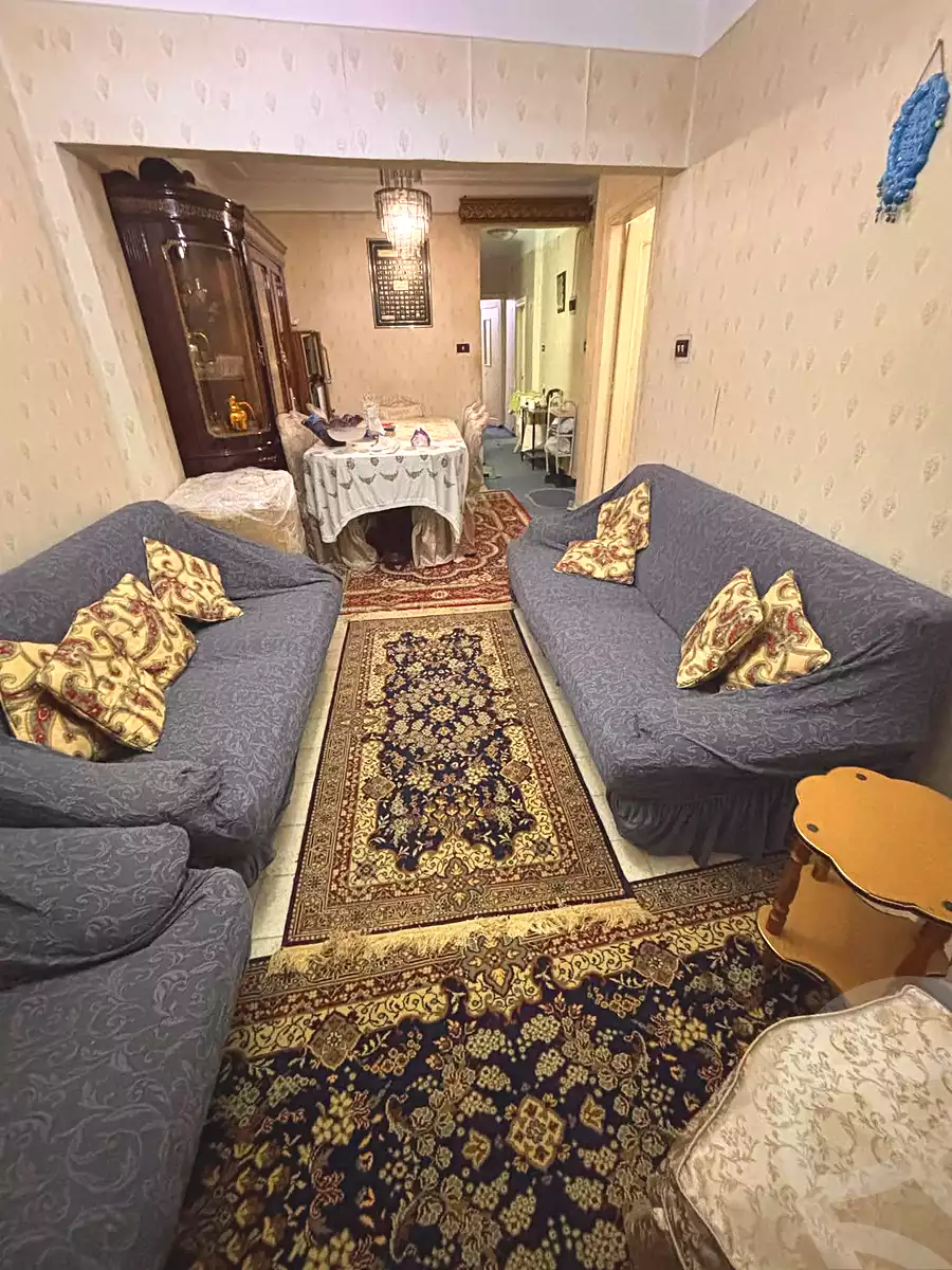 https://aqarmap.com.eg/en/listing/6956331-for-sale-alexandria-moharram-bey-amin-el-refaey-st