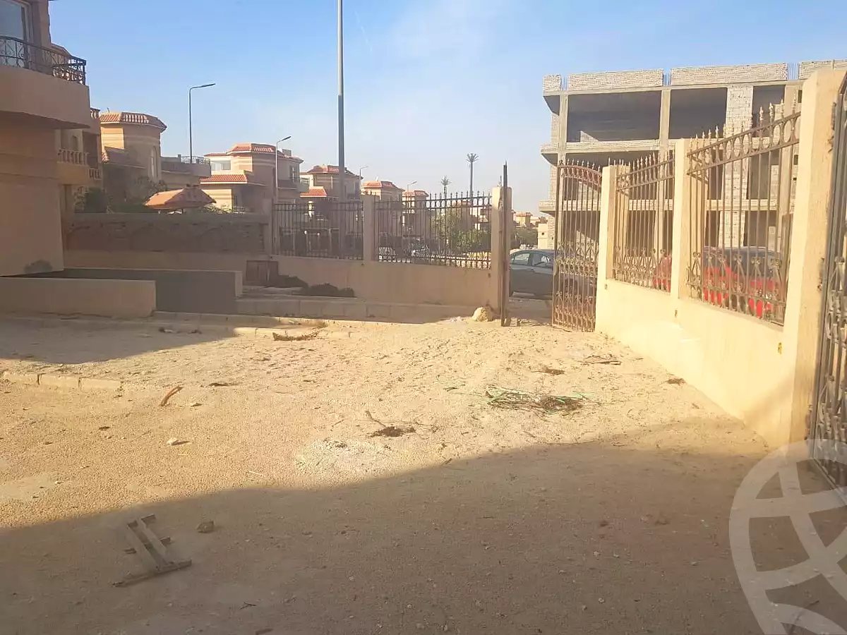 https://aqarmap.com.eg/en/listing/6956604-for-sale-cairo-new-cairo-compounds-el-talaae