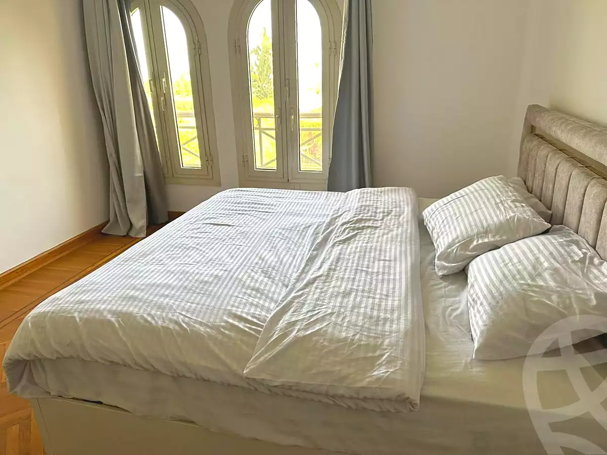 https://aqarmap.com.eg/en/listing/6956697-for-sale-cairo-el-sheikh-zayed-city-compounds-el-rabwa
