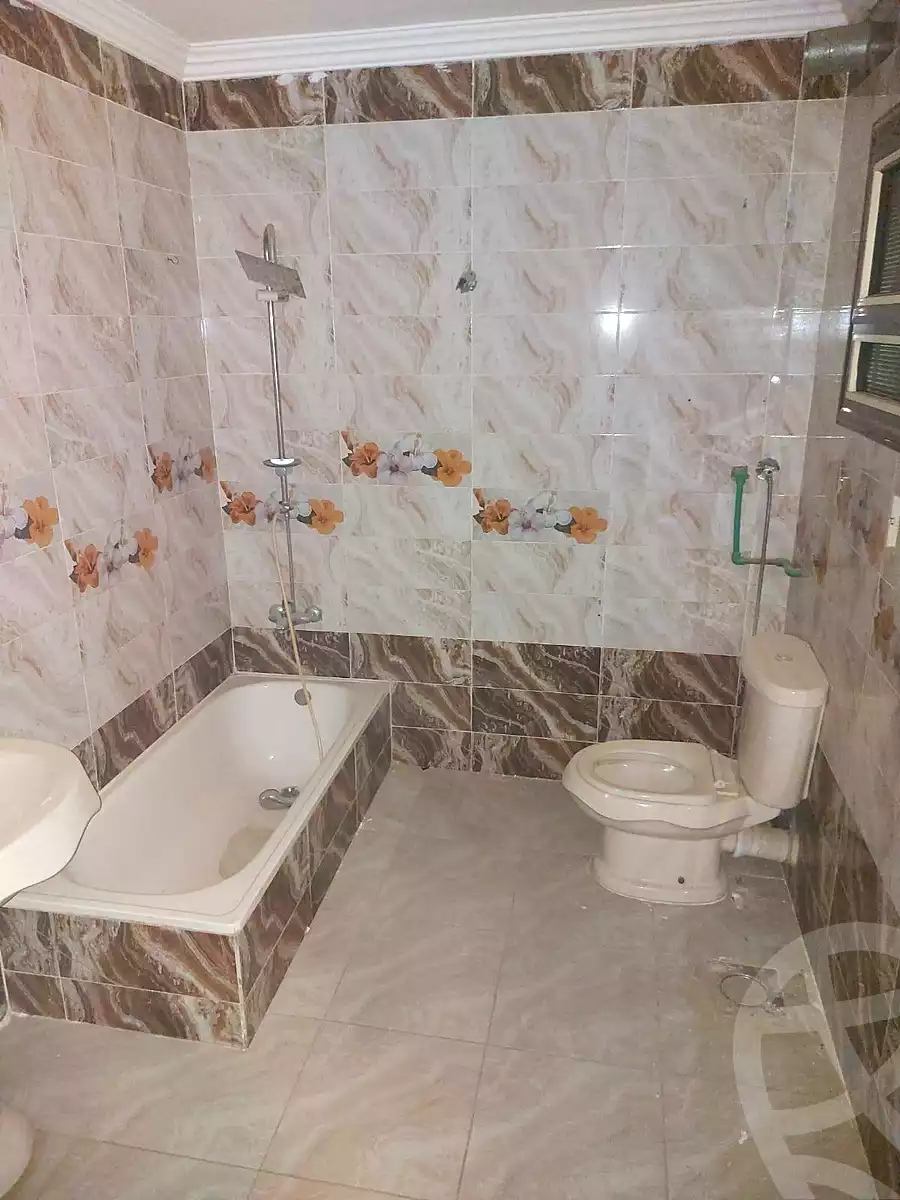https://aqarmap.com.eg/en/listing/6957053-for-sale-cairo-helwan-helwan-el-sharkeya-el-maraghi-st