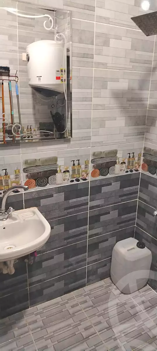 https://aqarmap.com.eg/ar/listing/6957094-for-sale-cairo-ain-shams-ain-shams-el-sharkia-el-eshrein-stt