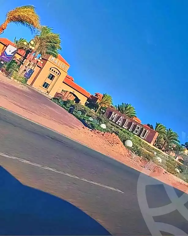 https://aqarmap.com.eg/ar/listing/6957085-for-sale-ain-elsokhna-tryq-l-yn-lskhn-lz-frn