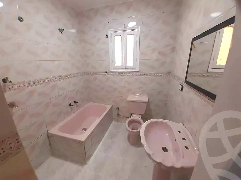 https://aqarmap.com.eg/en/listing/6957226-for-sale-alexandria-al-agamy-shataa-el-nakheel