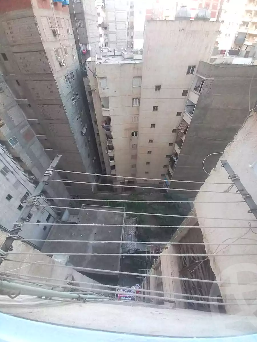https://aqarmap.com.eg/en/listing/6957650-for-sale-alexandria-sydy-bshr-sydy-bshr-bhry-ali-hipa-st