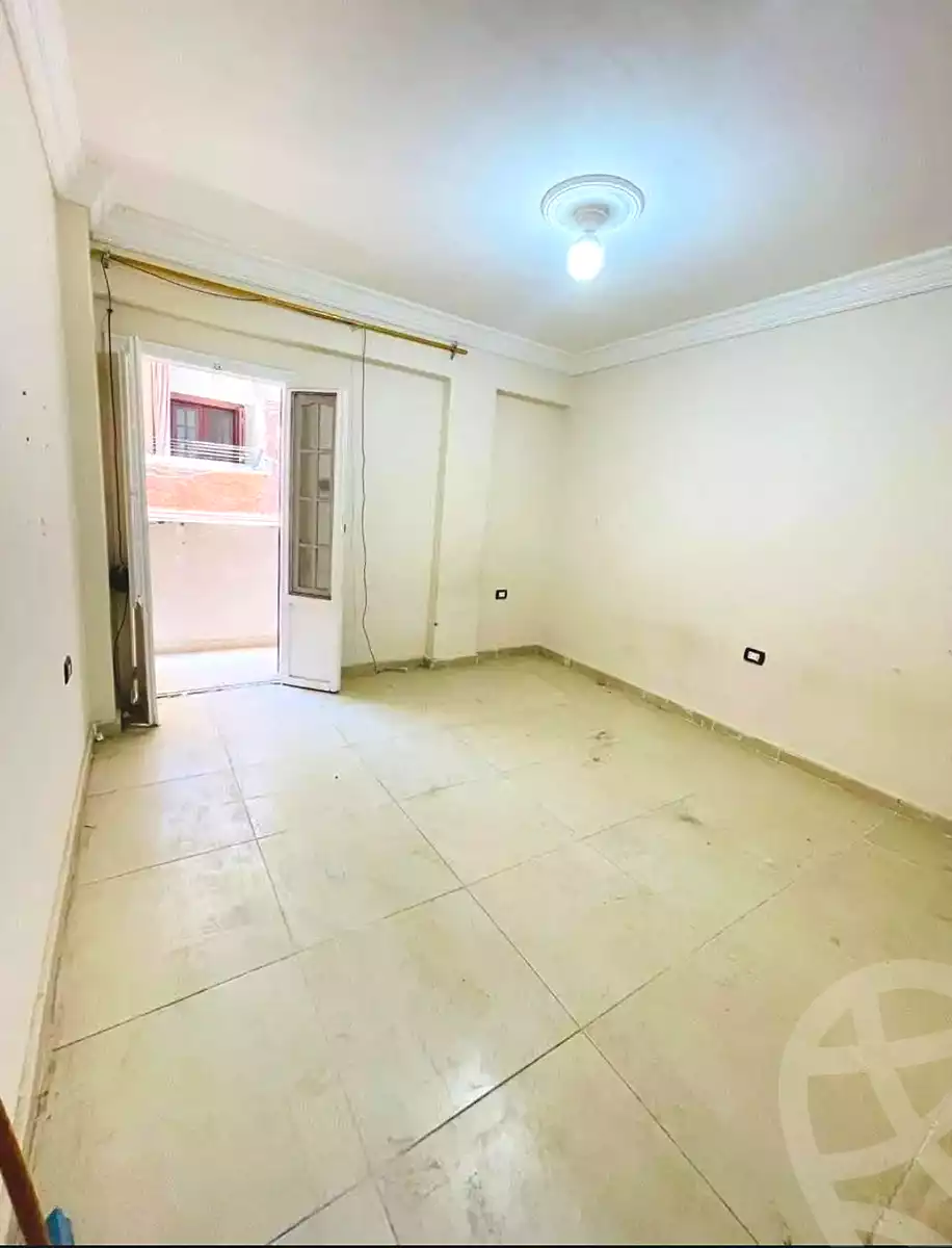 https://aqarmap.com.eg/en/listing/6957741-for-sale-alexandria-lsywf-el-falki
