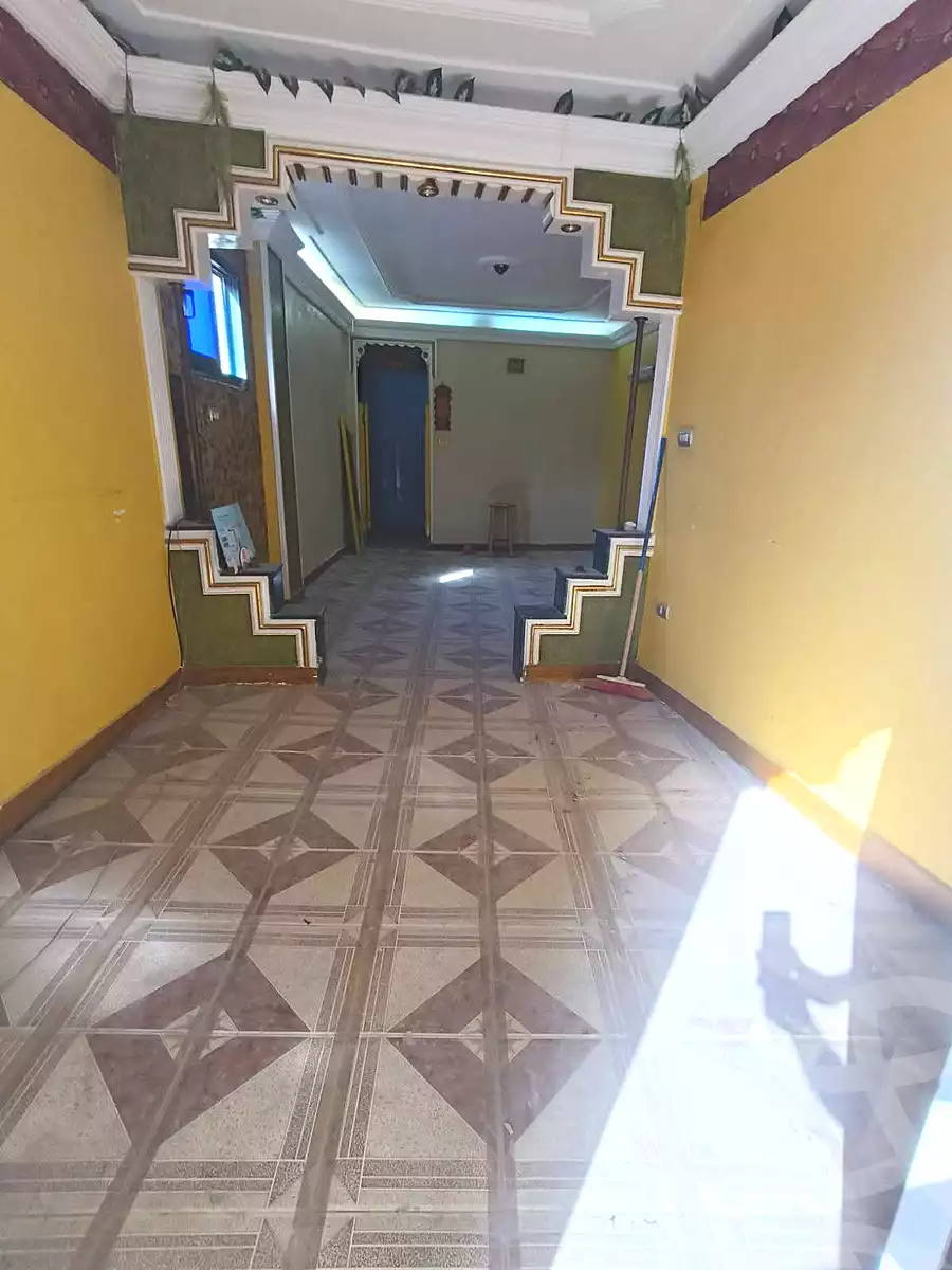 https://aqarmap.com.eg/ar/listing/6957898-for-sale-alexandria-el-asafra-l-sfr-qbly