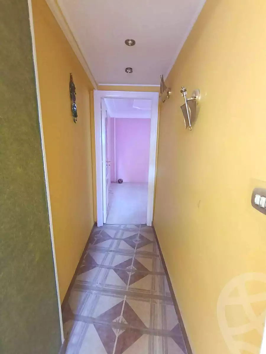 https://aqarmap.com.eg/ar/listing/6957898-for-sale-alexandria-el-asafra-l-sfr-qbly