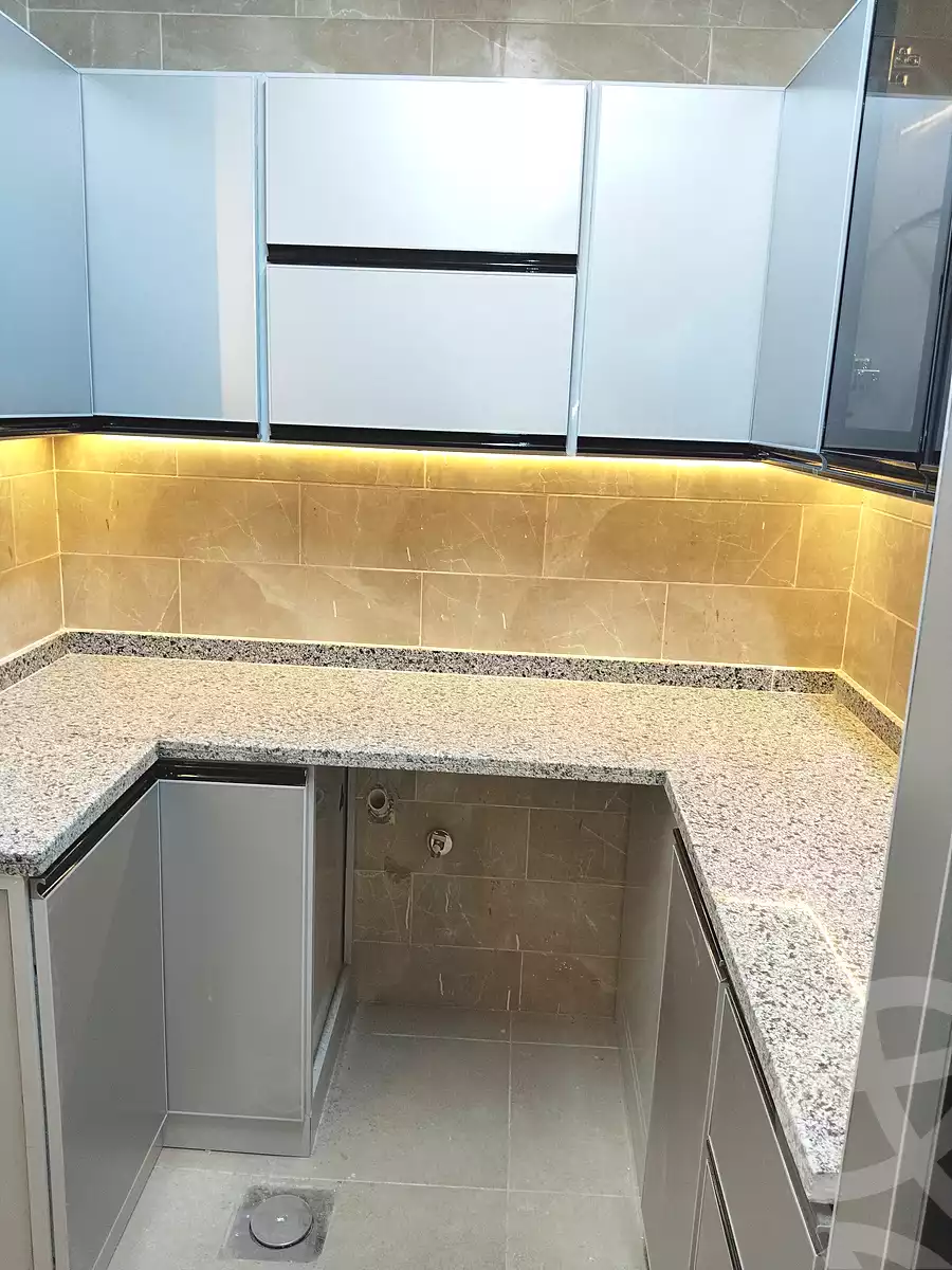 https://aqarmap.com.eg/ar/listing/6958221-for-sale-cairo-ain-shams