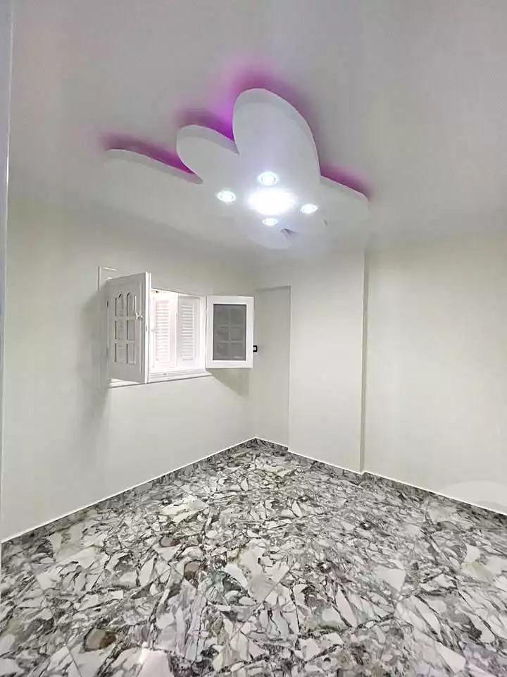 https://aqarmap.com.eg/ar/listing/6958281-for-sale-alexandria-al-agamy-lbytsh-al-kaada-st