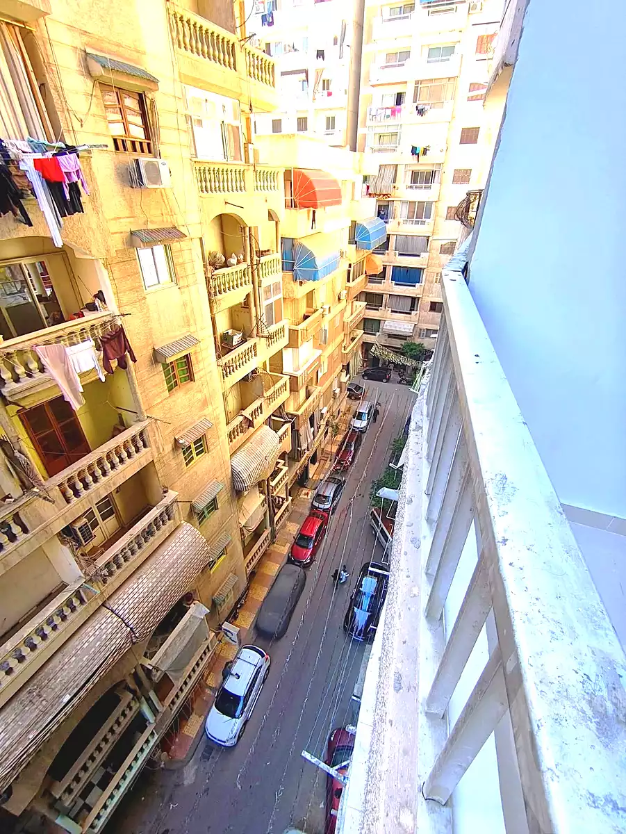 https://aqarmap.com.eg/en/listing/6958328-for-sale-alexandria-el-asafra-shr-jml-bd-lnsr