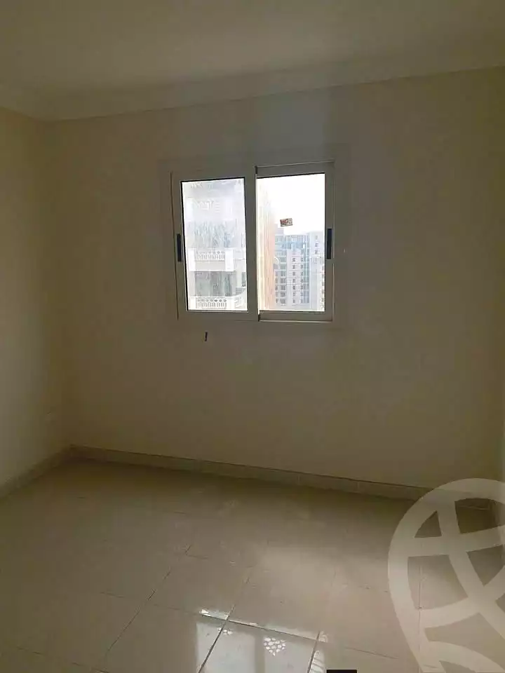 https://aqarmap.com.eg/ar/listing/6958377-for-rent-alexandria-lsywf-amin-hassouna-st