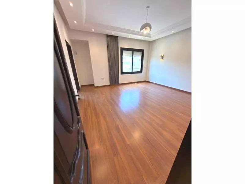 https://aqarmap.com.eg/ar/listing/6958395-for-rent-cairo-new-cairo-compounds-azzar